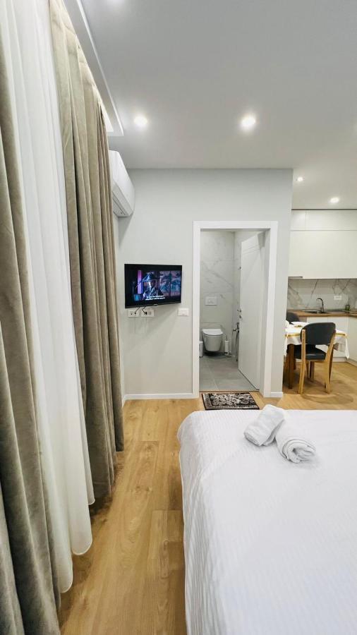 Kristi Apartments 01 Tiran Dış mekan fotoğraf